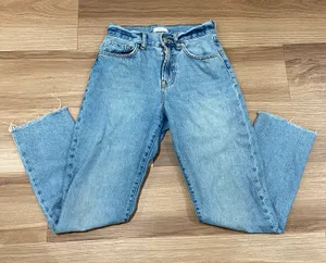 Forever 21 Jeans thumbnail 1