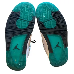Air Jordan 4 Retro Rasta AQ9129 100 Womens Size 10 White Lucid Green Black thumbnail 13