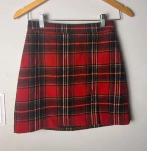Hollister Red Tartan Plaid Mini Skirt XS Ultra High Rise Y2K Preppy Academia thumbnail 1