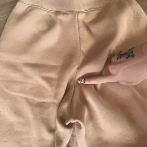 Nike Women’s Tan Joggers thumbnail 11