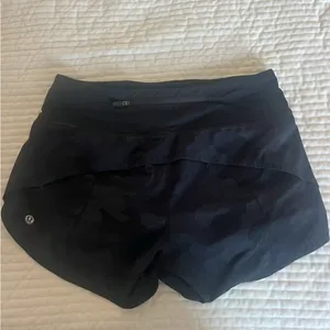 lululemon athletica Black Camouflage Athletic Shorts thumbnail 4