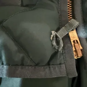 J Crew Quilted Down Puffer Vest Womens S‎ Green Warm Lightweight Excursion 92465 thumbnail 5