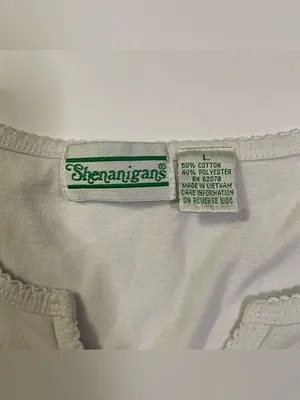 *Vintage* Shenanigans White Cotton Blend Tee with Embroidered Flowers size L thumbnail 2