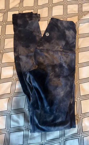 Lululemon leggings thumbnail 1