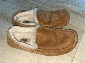 UGG Australia women Ascot‎ Chestnut Brown 5775 Suede Sheepskin Loafer Sz 9 thumbnail 1