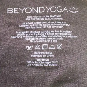 Beyond Yoga Infinity Scarf Black Athleisure Hidden‎ Zip Pocket Travel Stretch thumbnail 5