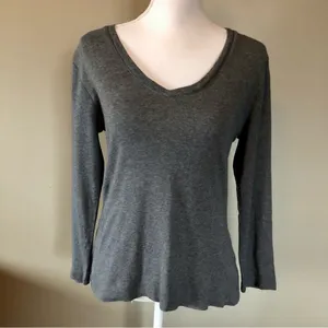 Motherhood Nursingwear Top Womens M Used Gray thumbnail 3