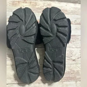 UGG Cozette Slippers Women’s Size 7 Black House Indoor Shoes thumbnail 10