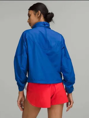 lululemon Lightweight Cropped Track Jacket - Blazer Blue Tone - Size 6 thumbnail 2