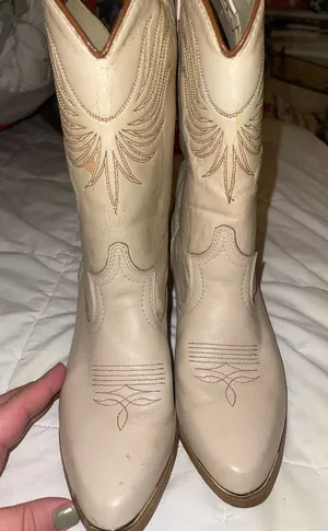 Vintage Dingo Cream Western Leather Boots Size 6.5 thumbnail 1