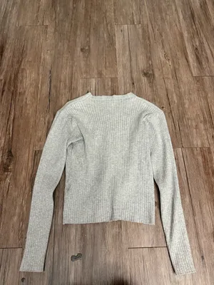 Dazy Gray Ribbed Button-Up Women's Sweater Cardigan Scalloped Trim Size XSmall thumbnail 5