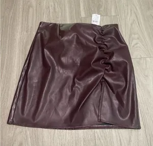 Windsor Faux Leather Ruched Mini Skirt - Wine thumbnail 1