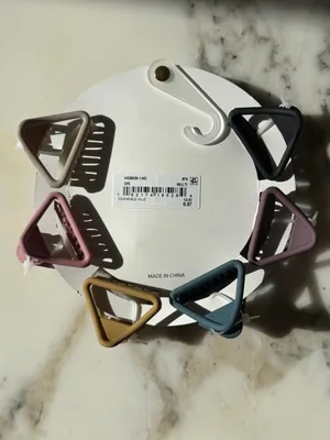 Noir NWT Set of 6 Matte Triangle Claw Hair Clips Neutral Pastel Colors thumbnail 3