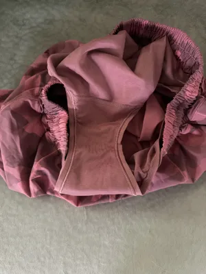 Lululemon Hotty Hot Shorts 4" thumbnail 3