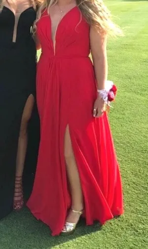 Faviana Red Prom Dress thumbnail 2