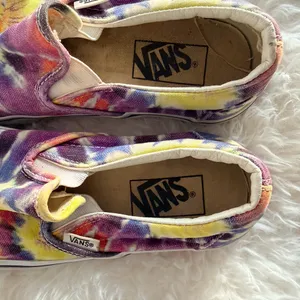 Vans Classic Slip-On Sneakers - Washed Tie Dye Multicolor - Women’s 6.5 Men’s 5 thumbnail 3