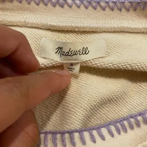 Madewell Cream Sweatshirt Small Contrast Stitch Thumbhole Pullover thumbnail 5