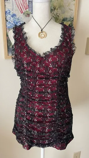 Maurices Studio Y Vintage Y2K Red Black Ruched Metallic Lace Tank Top Whimsigoth thumbnail 1