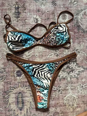 SHEIN Animal Print Bathing Suit Set thumbnail 1
