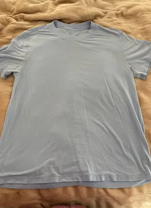 T-Shirt thumbnail 1