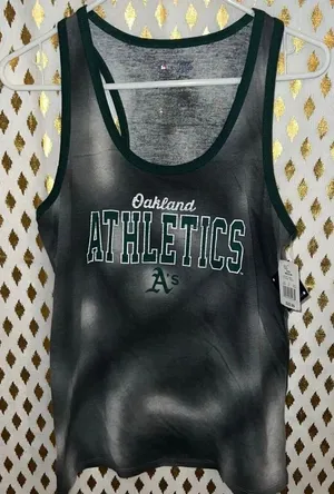 NWT Oakland athletics A’s tank top baseball shirt size M thumbnail 1