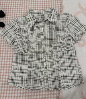 super cute white and brown fitted flannel top thumbnail 1