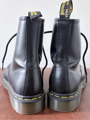 Dr. Martens 1460 Smooth Leather Black Boots Women Size 7 US 38 EU thumbnail 2