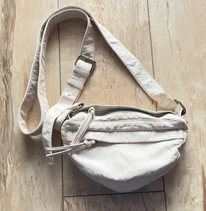 Small cream faux leather cross‎ body bag thumbnail 1