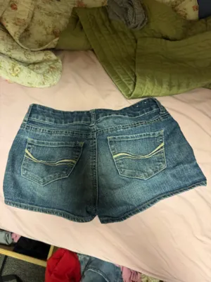 Lululemon Sonic Pink Speed Up Shorts Low-Rise 2.5" thumbnail 2