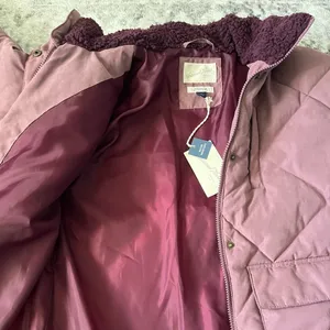 New Women’s Target Quilted Puffer Jacket thumbnail 6