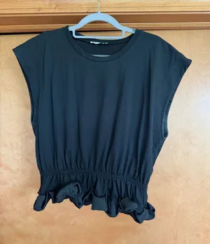 ZARA Ruffle Top thumbnail 1