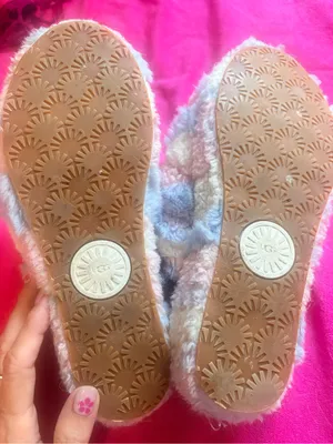 UGG Fluff Yeah Slide Cali Collage "Cotton Candy" color-way preloved- flaws thumbnail 6