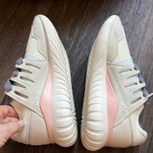 Adidas Tubular Sneakers thumbnail 6