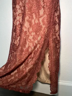 Windsor Lace Wedding Guest Dress thumbnail 4