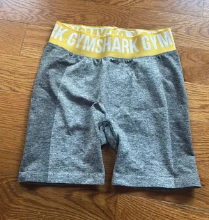 Gymshark Biker Shorts Seamless thumbnail 1