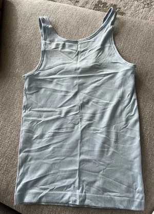 Lululemon Tank Top thumbnail 4