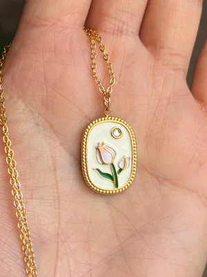 Handmade gold tone stainless steel cute chic tulip necklace🌷🩷 thumbnail 3
