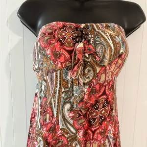 Elegant Paisley Strapless Dress thumbnail 4