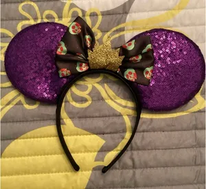 NWOT Disney Villain Evil Queen Poison Apple Purple Sequin Ear Black Bow Headband thumbnail 1
