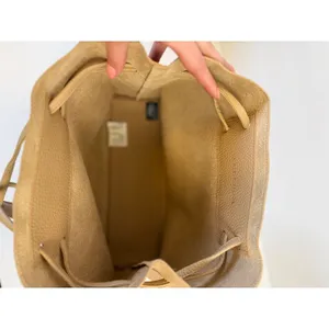 8 Other Reasons NWOT Vegan Leather Tan Slouchy Bucket Shoulder Bag thumbnail 4