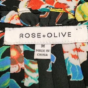 Rose & Olive Sleeveless Floral Blouse Size Medium thumbnail 4