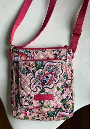 Vera Bradley Small Crossbody Bag in Pink Floral Quilted Cotton thumbnail 1
