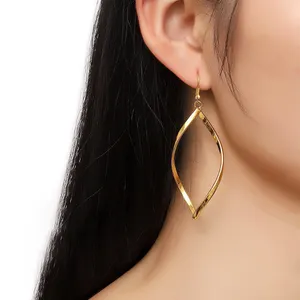 Elegant Geometric Square Dangle Drop Earrings for Women thumbnail 3