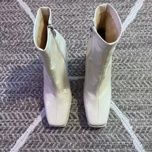 Vivianly Chunky Heel Ankle Boot Sz 9 thumbnail 3