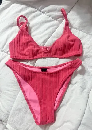 Triangl bikini thumbnail 1