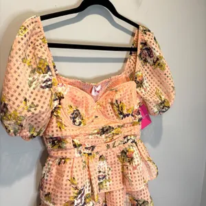 Buddy Love NWT Natural Conner Short Lace Mini Dress in Coral - size Medium thumbnail 3