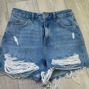 Topshop moto mom cutoff high waisted denim jean‎ hot shorts size 6 cutoff frayed thumbnail 2