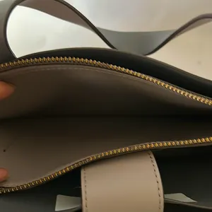 Kate Spade Authentic Gorgeous Light Gray/Taupe Leather Bag Purse 🌺🌺 thumbnail 13
