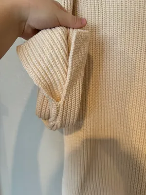 Women’s Sweater thumbnail 2