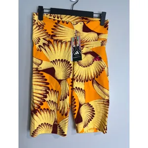 adidas x FARM Rio yellow Toucan bird Print Bike Shorts Orange High Waist S thumbnail 4